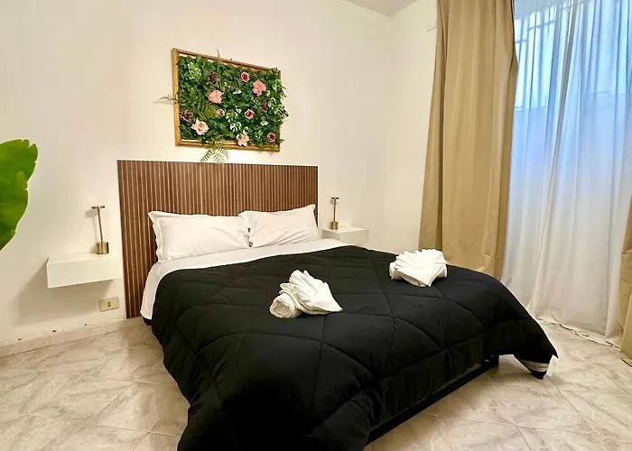 Golden Luxury Home - San Giovanni - 10 Min To Basilica Of San Giovanni - 25 Min To Colosseum